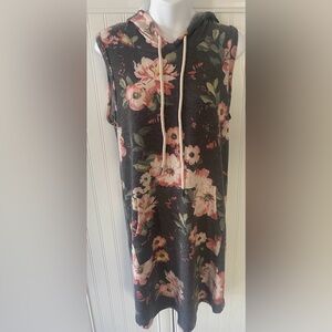 Vanilla Bay Floral Hooded Dress in Grey and Pink
